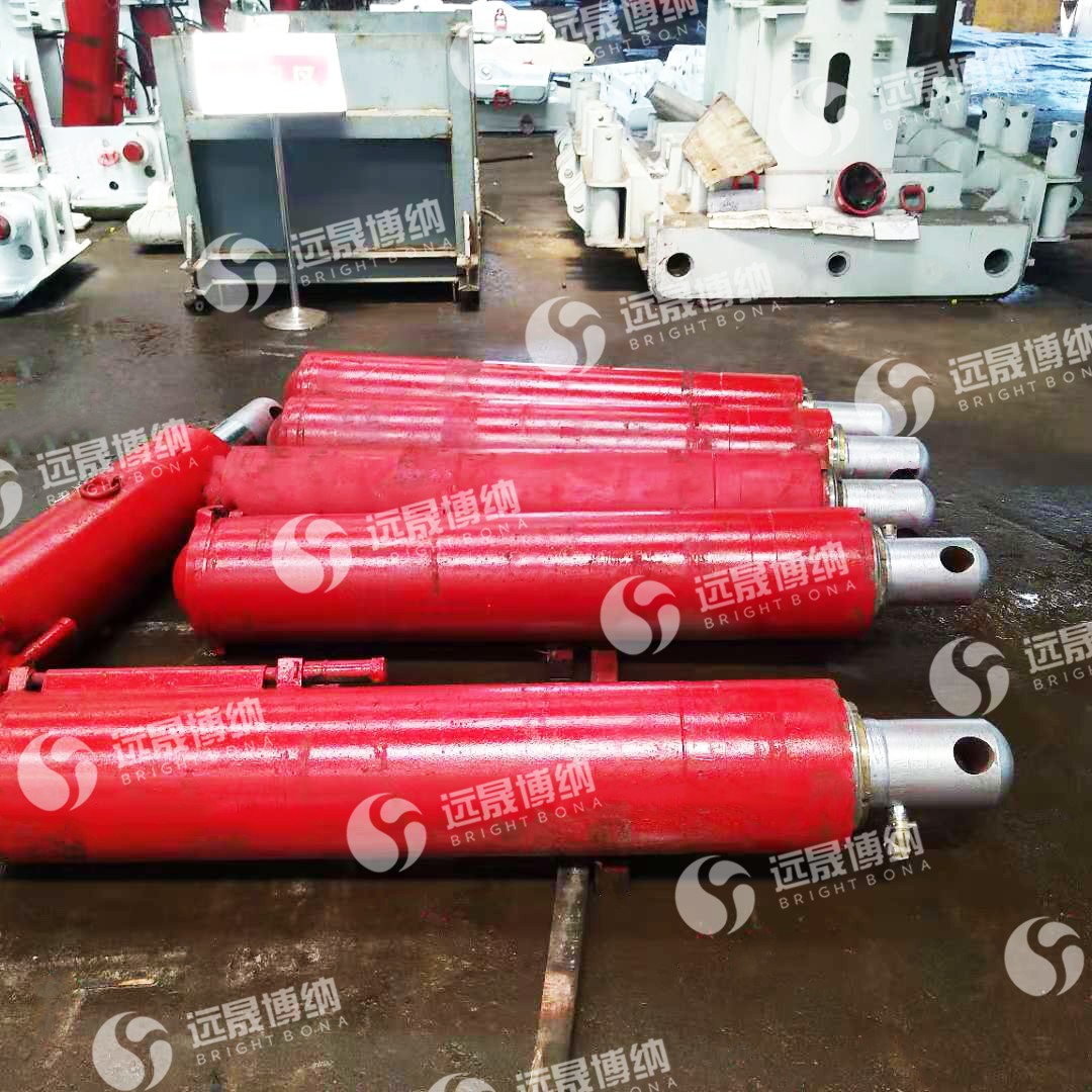 液壓支架拉后溜千斤頂