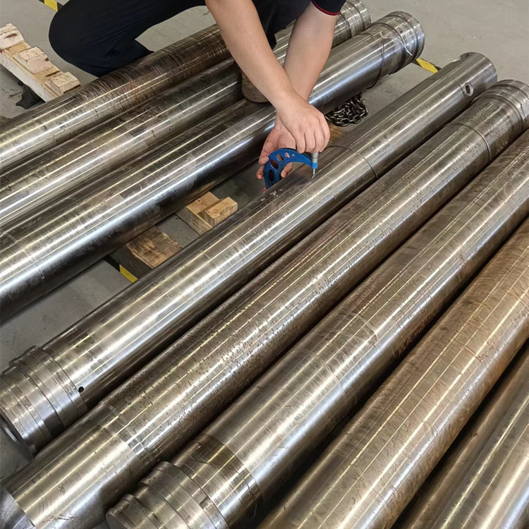 激光熔覆油缸維修